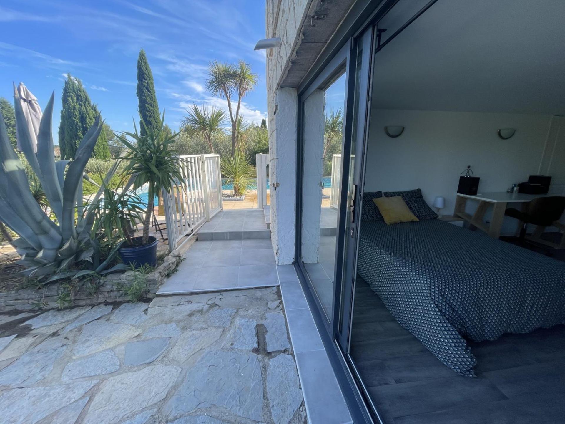 La Matelloise Apartment Les Matelles Екстериор снимка